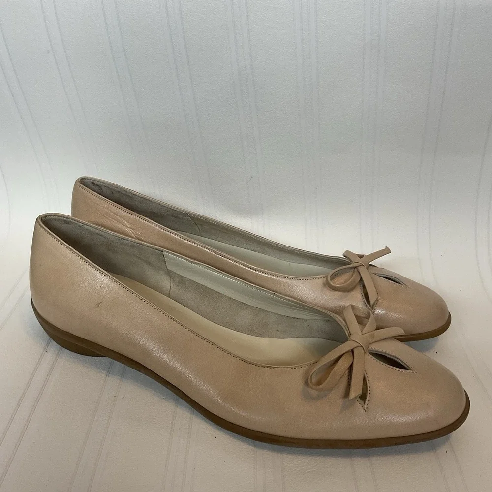 Salvatore Ferragamo‎ Tan Bisque Leather Ballet Flats w Bow Size 8,5AA